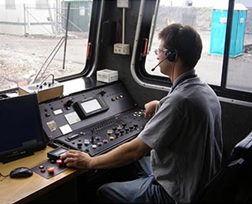 Recording - Clear-Com's HME DX210 Wireless Intercom Promotes Safety and Increases Efficiency for Amtrak