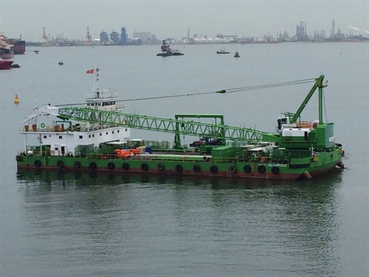 Recording - Dredging International Asia Pacific relies on Clear-Com  FreeSpeak II for long-range, outdoor wireless communication on board ‘Delta Prince’