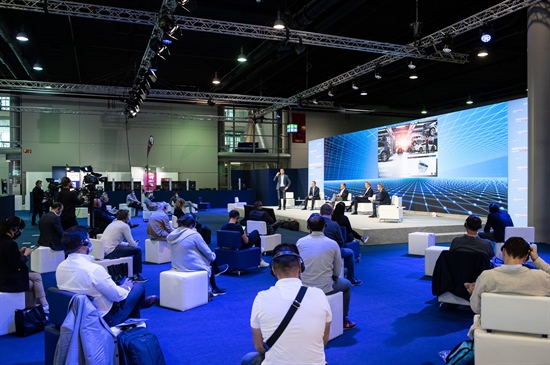 Recording - Clear-Com IP Solutions Secure Successful Hybrid Tradeshow Model for AutoMechanika DIGITAL PLUS and Hypermotion 2021 in Germany