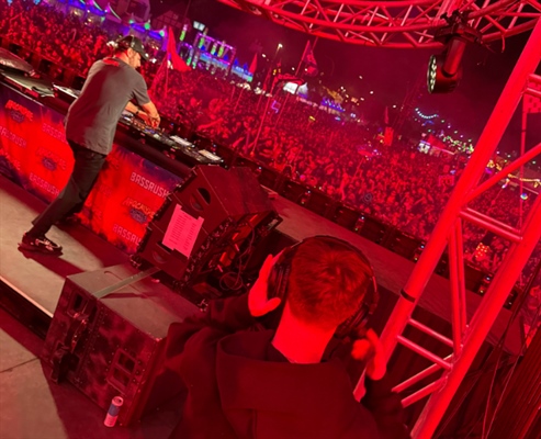 Recording - Clear-Com and BNE Productions Amplify Dreamstate and Apocalypse Festivals