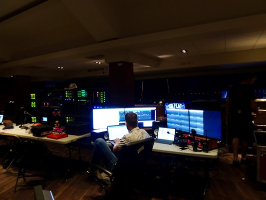 Recording - FreeSpeak II Hits the High Notes at Live MTV Video Music Awards